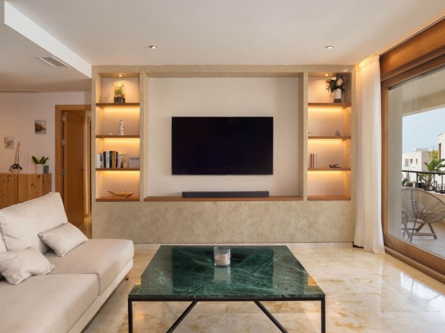 Apartamento, Altos de los Monteros, R5448931