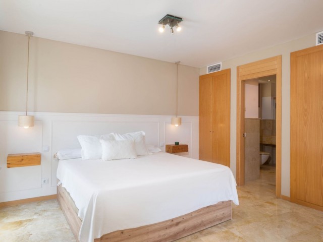 Apartamento, Altos de los Monteros, R5448931