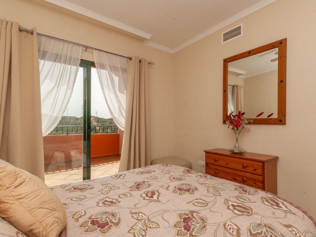 3 Bedrooms Apartment in Elviria