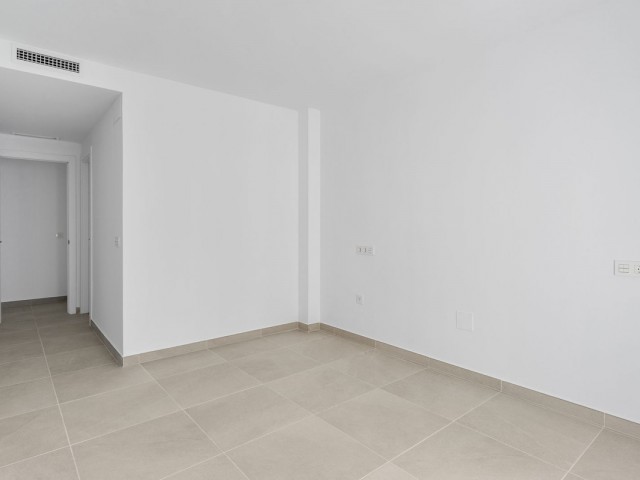 Apartamento con 3 Dormitorios  en La Cala de Mijas