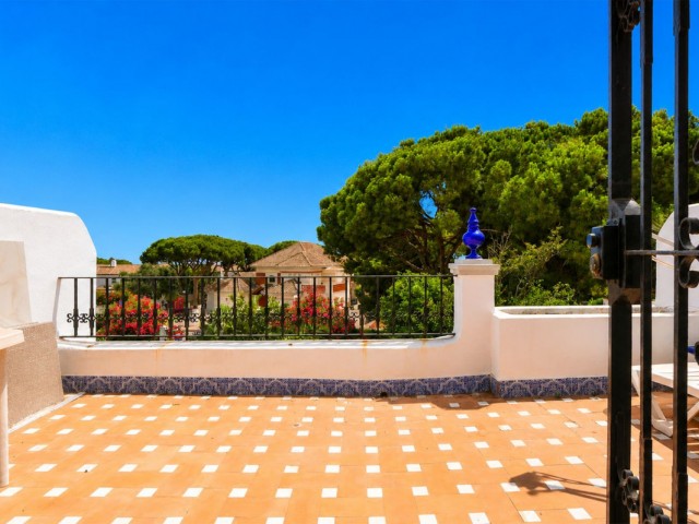 Adosado, Puerto de Cabopino, R5370172