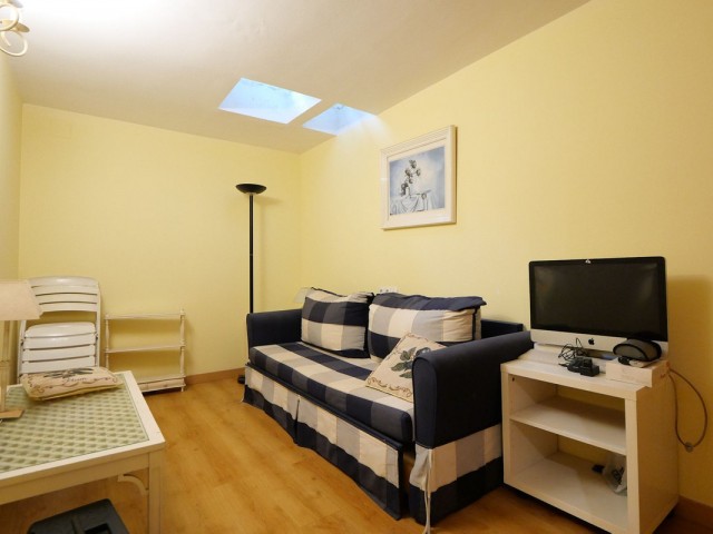 5 Slaapkamer Rijtjeshuis in Puerto de Cabopino