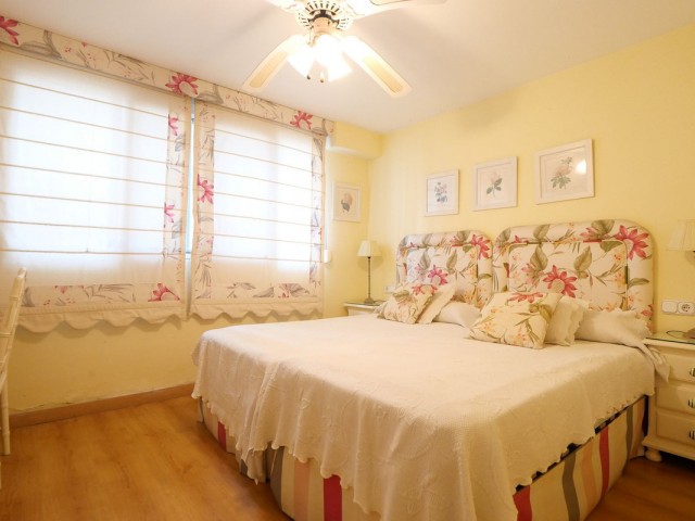 5 Slaapkamer Rijtjeshuis in Puerto de Cabopino