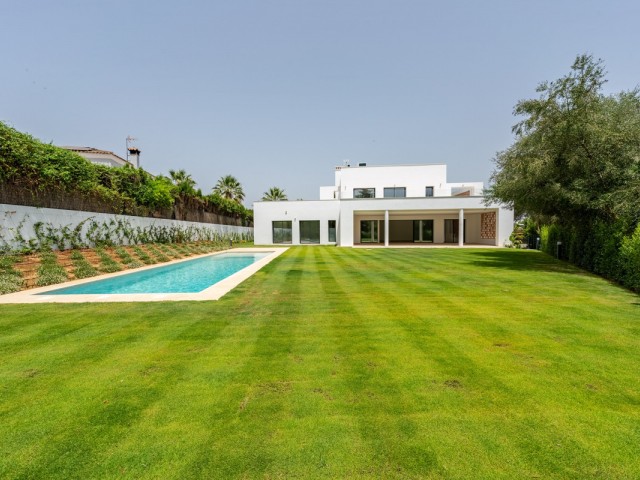Villa, Sotogrande Costa, R5448571