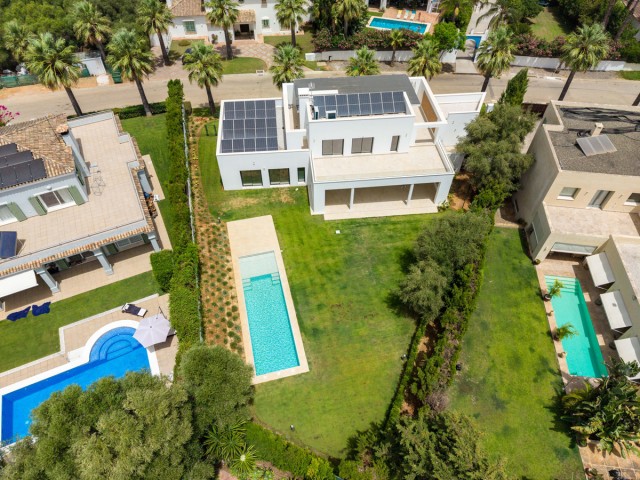 Villa, Sotogrande Costa, R5448571