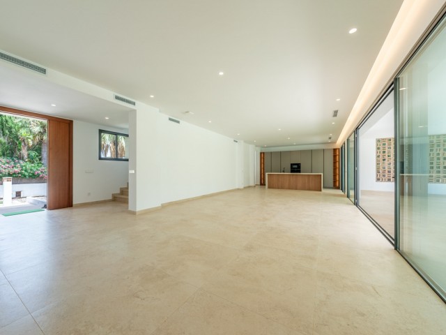 Villa avec 6 Chambres  à Sotogrande Costa