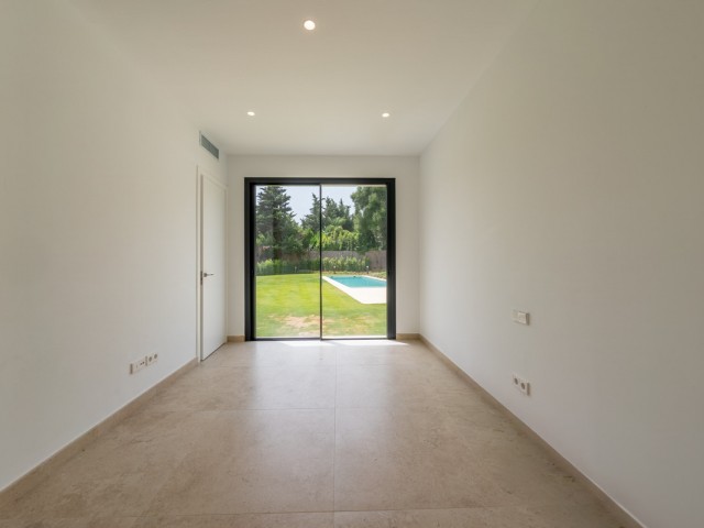 Villa avec 6 Chambres  à Sotogrande Costa