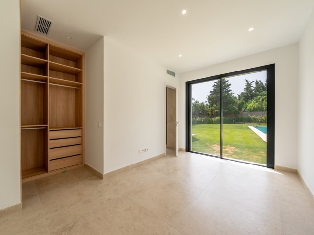 Villa avec 6 Chambres  à Sotogrande Costa