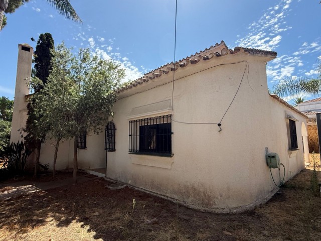2 Schlafzimmer Villa in Marbesa