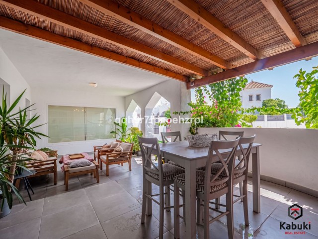 4 Schlafzimmer Reihenhaus in Reserva de Marbella