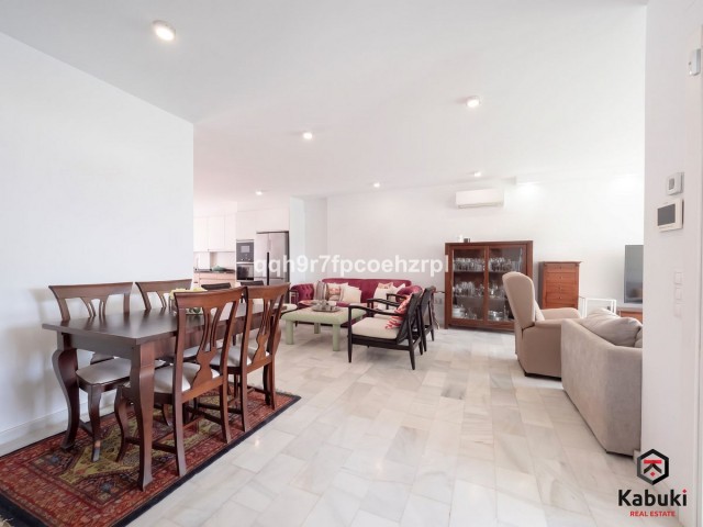 4 Schlafzimmer Reihenhaus in Reserva de Marbella