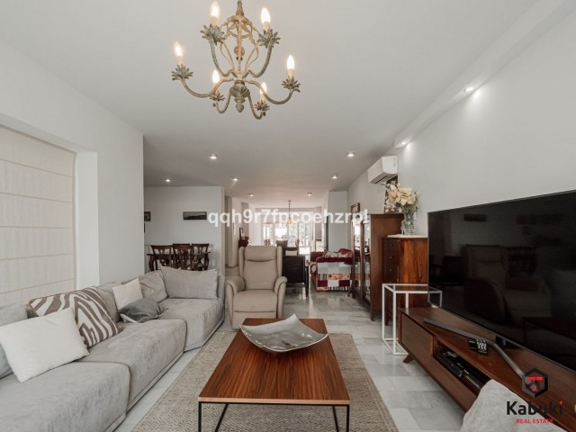 4 Schlafzimmer Reihenhaus in Reserva de Marbella