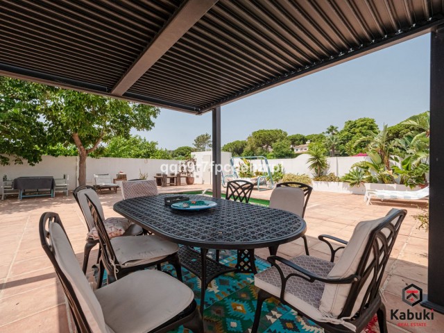 4 Schlafzimmer Reihenhaus in Reserva de Marbella