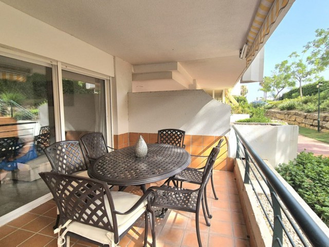 Apartment, San Pedro de Alcántara, R5448670