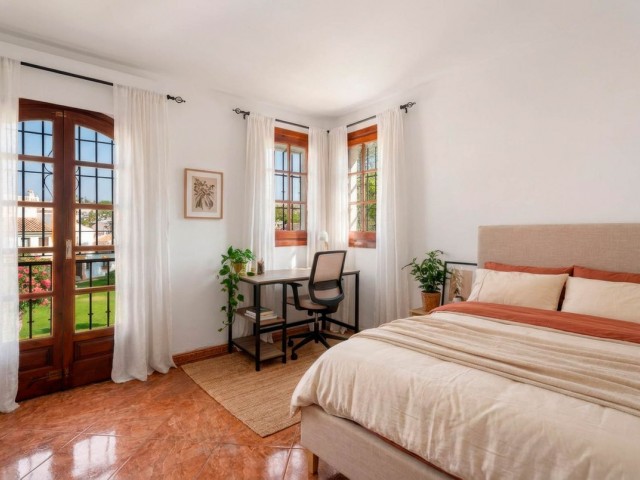 2 Bedrooms Townhouse in Elviria