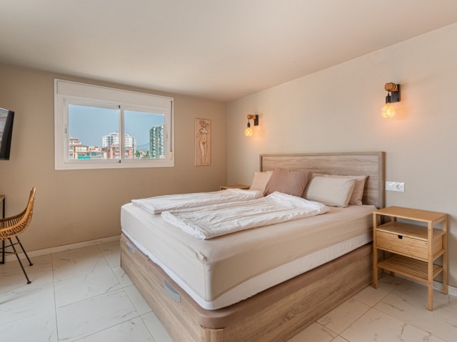 Penthouse avec 2 Chambres  à Los Boliches