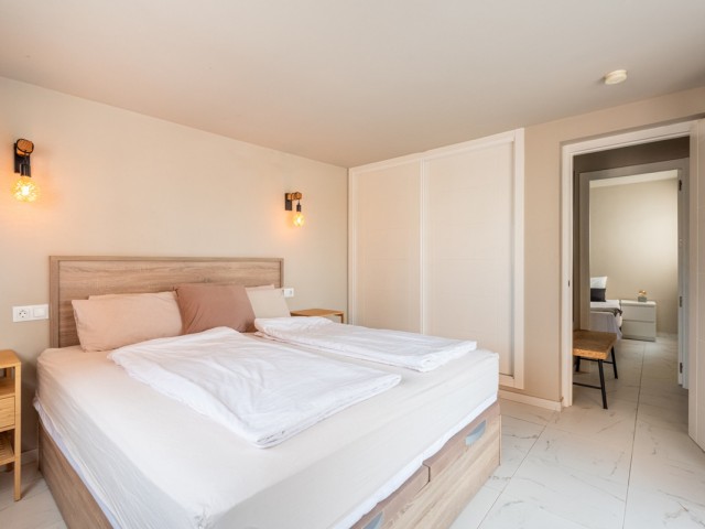 Penthouse avec 2 Chambres  à Los Boliches