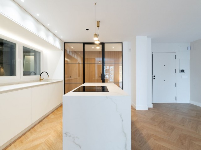 Apartamento con 3 Dormitorios  en Malagueta