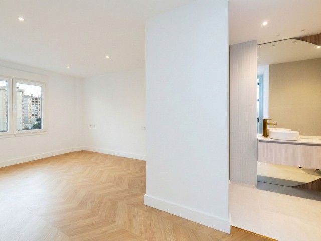 Apartamento con 3 Dormitorios  en Malagueta