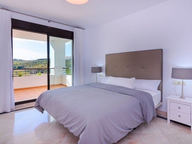 Apartamento con 3 Dormitorios  en Casares Playa