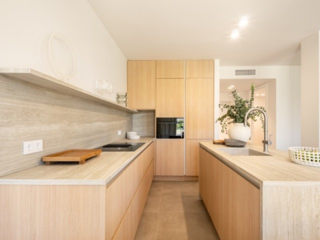 Apartamento con 3 Dormitorios  en La Quinta