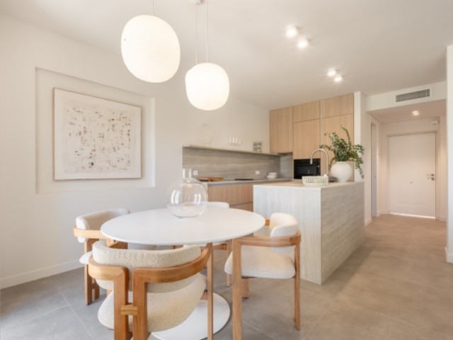 Apartamento con 3 Dormitorios  en La Quinta