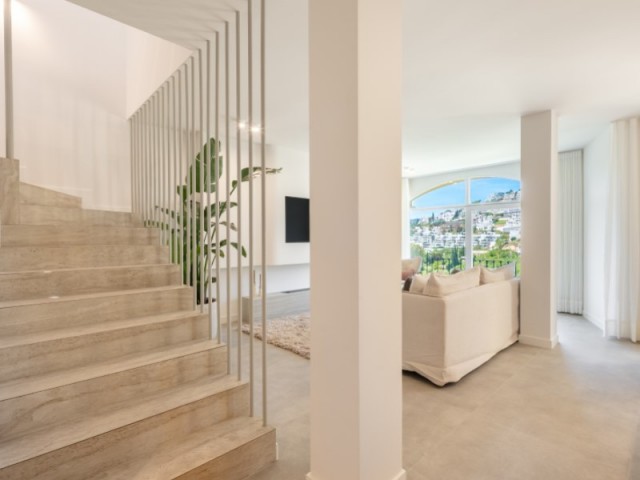 Apartamento con 3 Dormitorios  en La Quinta