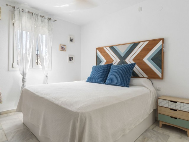 Maison mitoyenne avec 4 Chambres  à Torremolinos