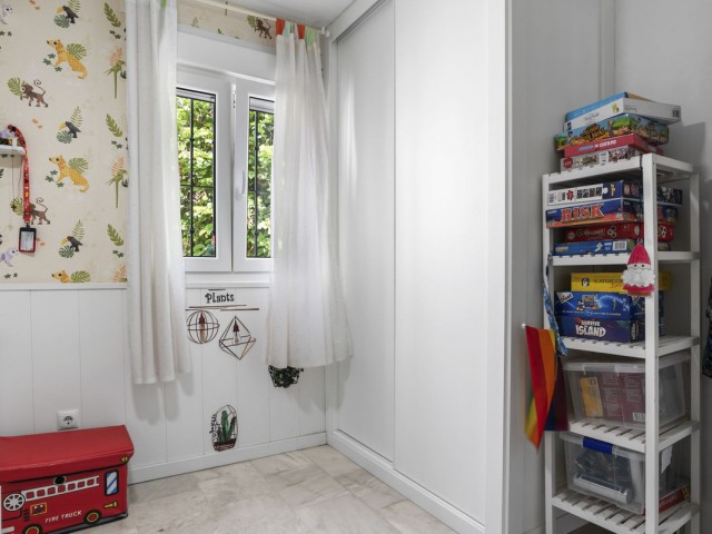 Maison mitoyenne avec 4 Chambres  à Torremolinos
