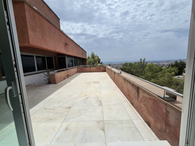 Villa avec 6 Chambres  à Málaga