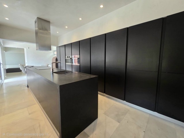 Villa avec 6 Chambres  à Málaga