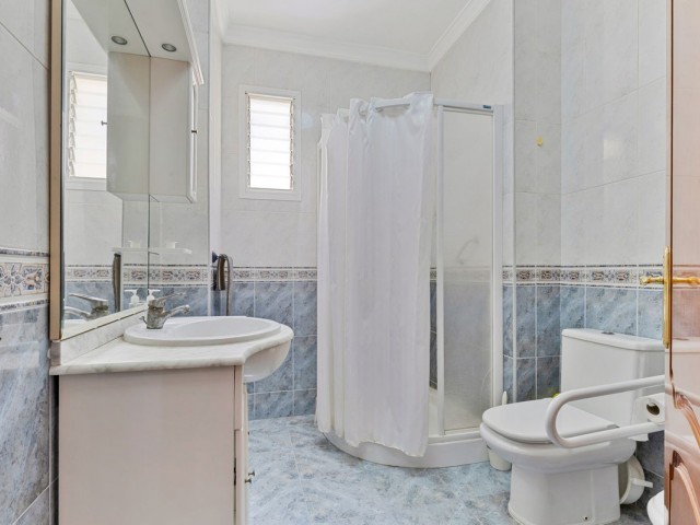 Penthouse avec 4 Chambres  à Málaga Centro