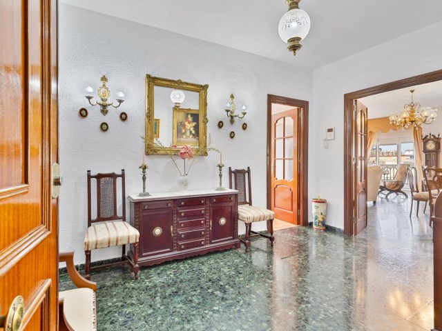 Penthouse avec 4 Chambres  à Málaga Centro