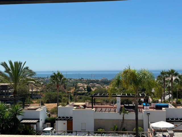 Radhus, Santa Clara, R5455222