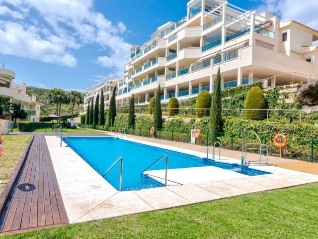Penthouse, Cerros del Aguila, R5454874