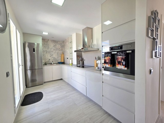 Penthouse, Cerros del Aguila, R5454874