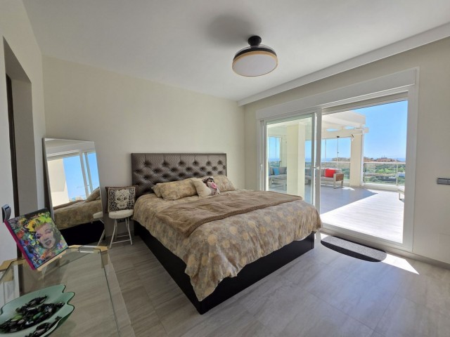 Penthouse in Cerros del Aguila