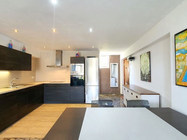 Huoneisto, Carvajal, R5413189