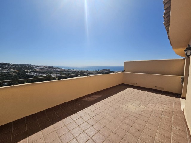 Maison mitoyenne avec 4 Chambres  à La Cala