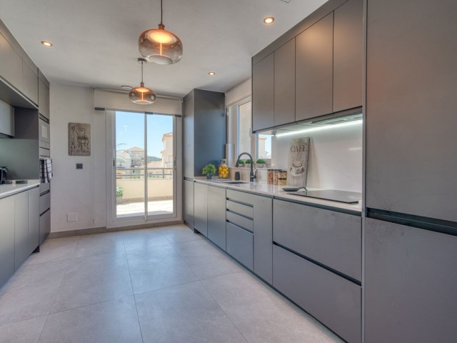Apartamento con 3 Dormitorios  en San Roque