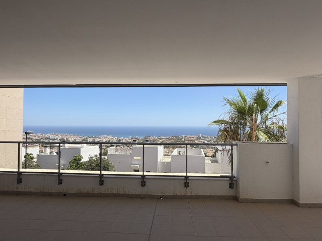 3 Bedrooms Apartment in Benalmadena Pueblo