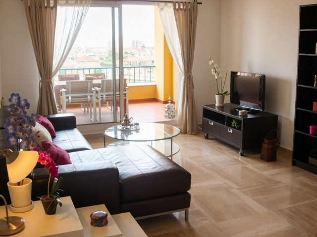 Apartment, Sotogrande Marina, R5457445