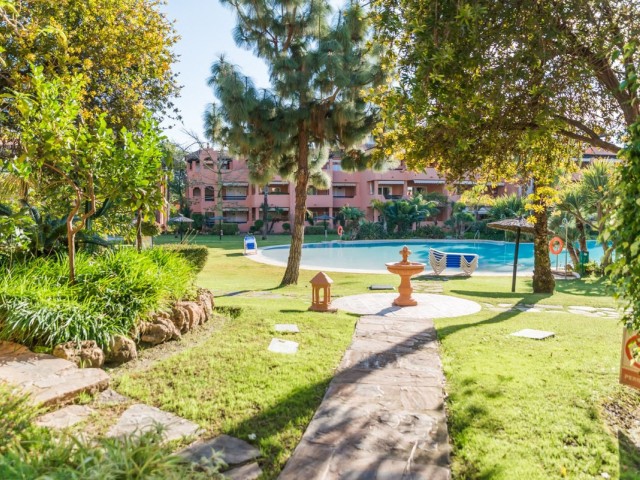 2 Schlafzimmer Apartment in Guadalmina Baja