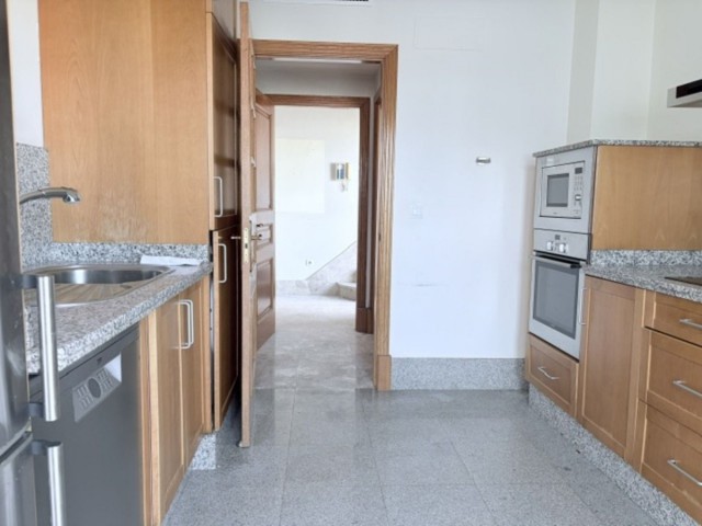 Lägenhet, Santa Clara, R5460124