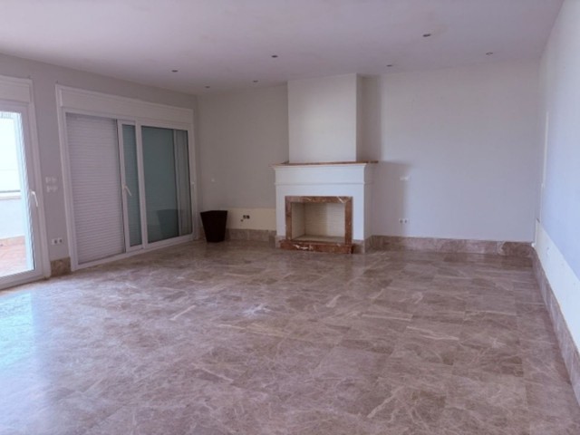 Lägenhet, Santa Clara, R5460124