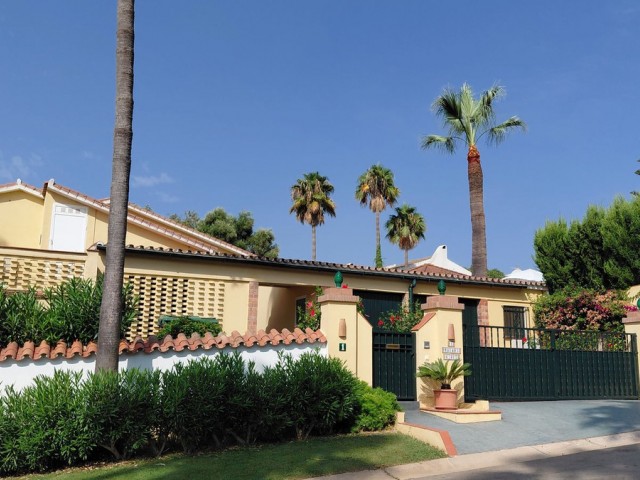 Villa, Sotogrande Costa, R5455348