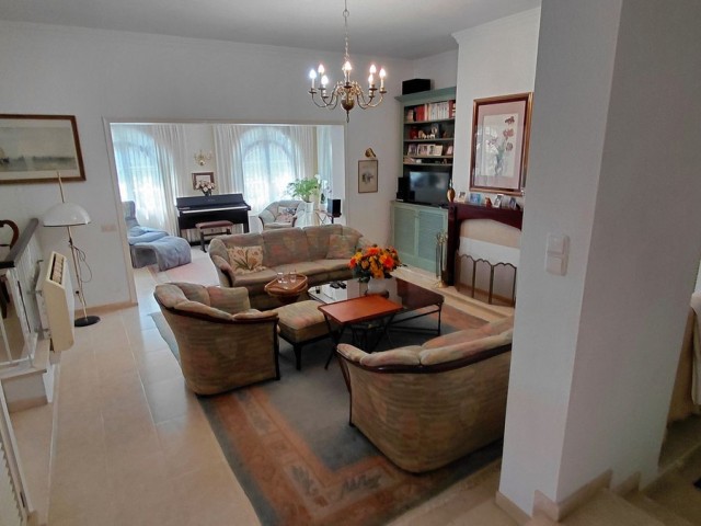 Villa avec 5 Chambres  à Sotogrande Costa