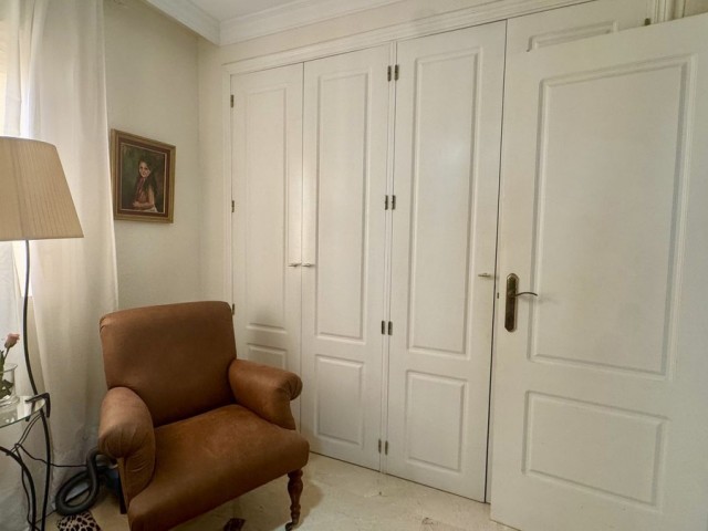 4 Bedrooms Apartment in Arroyo de la Miel