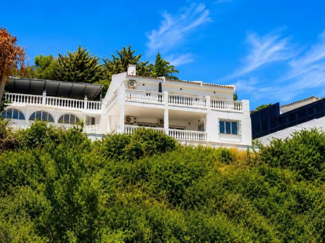 Villa, Torrenueva, R5461360