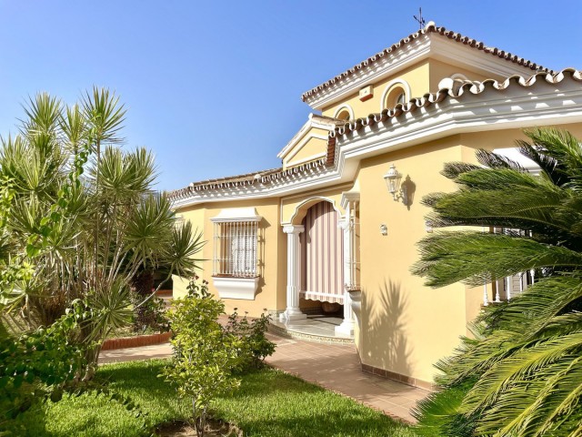 Villa, Las Lagunas, R5461522